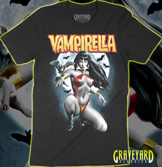 Vampirella - Moon and Bats T-shirt